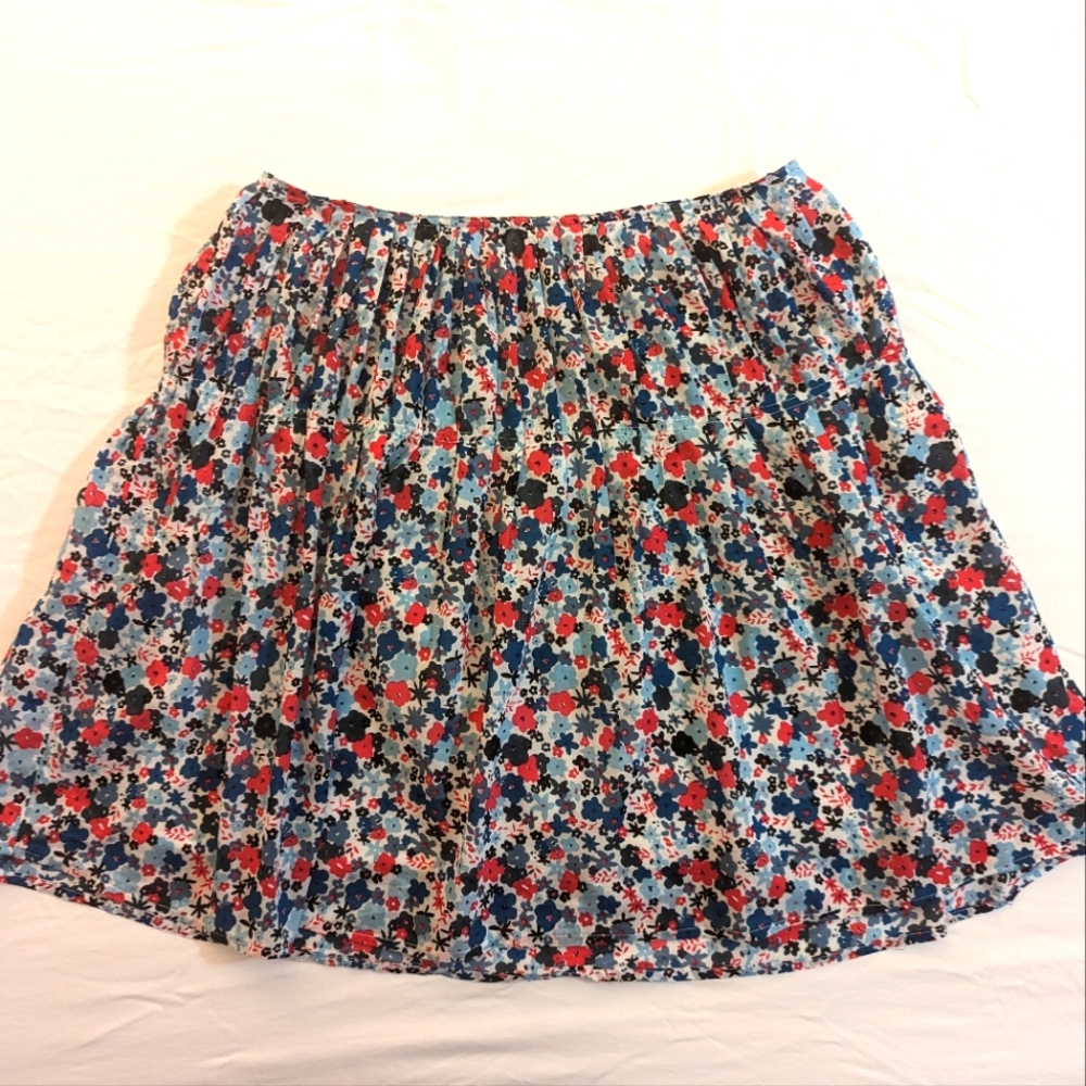 Cute Joe Fresh Floral Skirt, Size Small